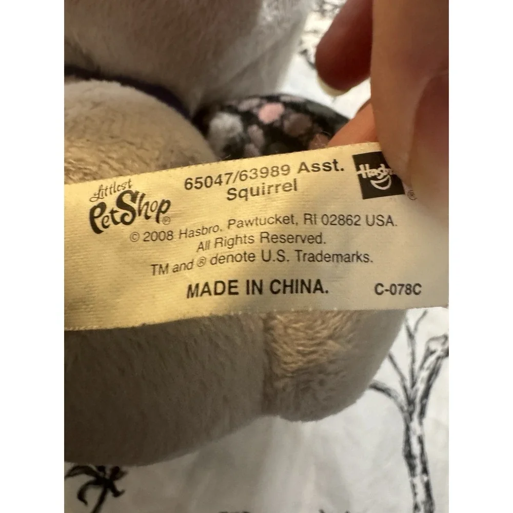 Littlest Pet Shop VIPs Gray Plush Squirrel Y2K Collar Hasbro 2008
